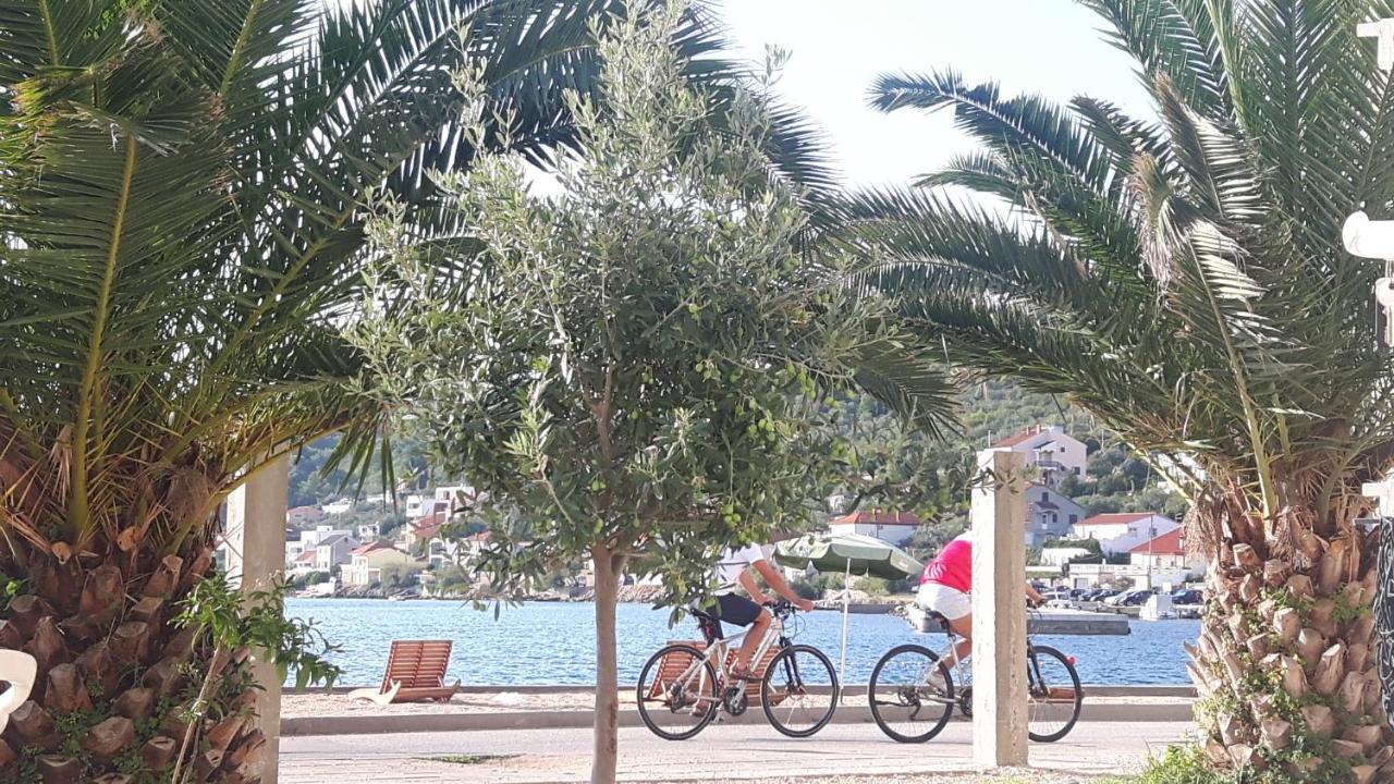 Apartmani Kali Buitenkant foto
