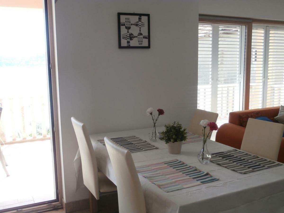 Apartmani Kali Buitenkant foto